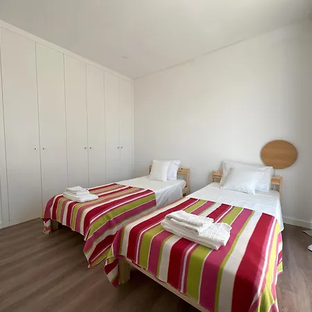 Casa Lagoa De Albufeira Holiday home Sesimbra