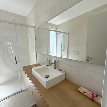 Holiday home Casa Lagoa De Albufeira Sesimbra