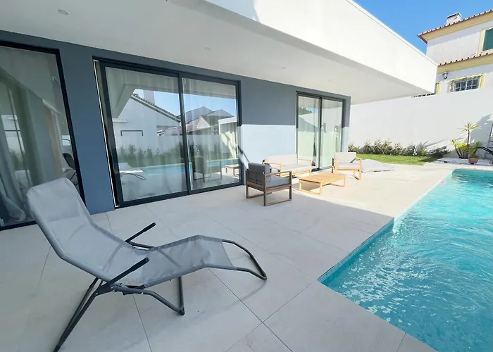 Casa Lagoa De Albufeira 펜션